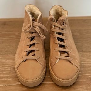 Zara Shearling Hightop Sneakers (37)